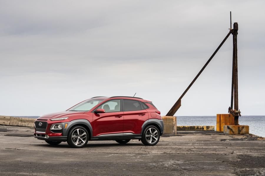  Hyundai Kona 1.6T 4WD (OS) 2018 года  (NA) (фото 12 из 30)